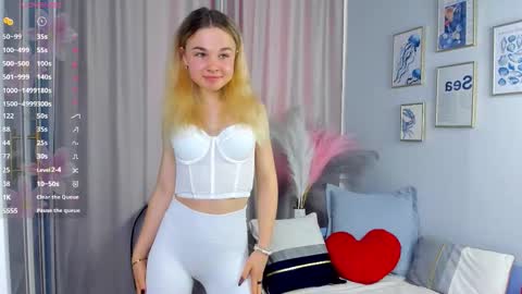 Betty online show from October 12, 9:30 am