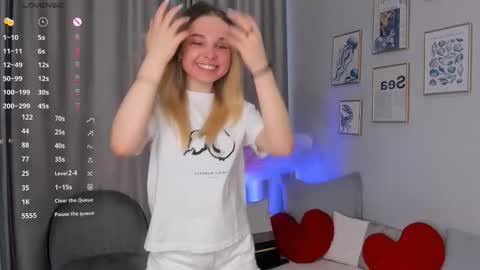 Betty online show from November 9, 7:39 am