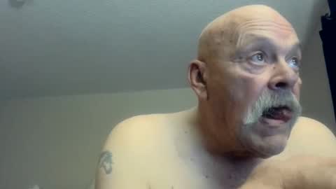 Snapshot of altoplay69 chatting on October 19, 3:18 am altoplay69 online show from October 19, 3:18 am