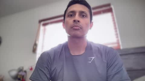 JD online show from April 5, 5:21 pm