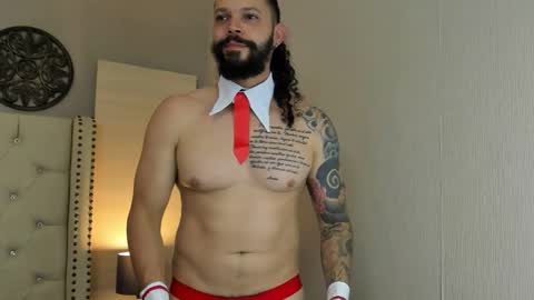 Snapshot of alukardbig chatting on October 31, 6:53 pm alukardbig online show from October 31, 6:53 pm