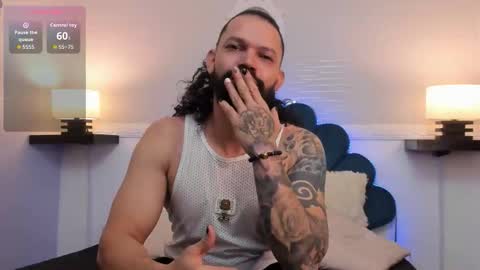 Snapshot of alukardbig chatting on November 24, 1:11 pm alukardbig online show from November 24, 1:11 pm