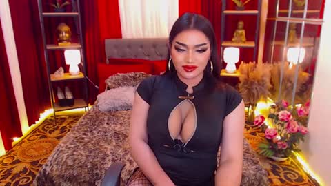 Alura Jhenson online show from January 25, 10:50 pm