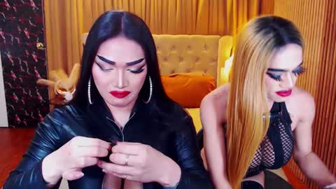 Alura Jhenson online show from October 3, 10:12 am