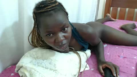 Snapshot of alvine_keji chatting on October 21, 7:42 am Alvine keji online show from October 21, 7:42 am