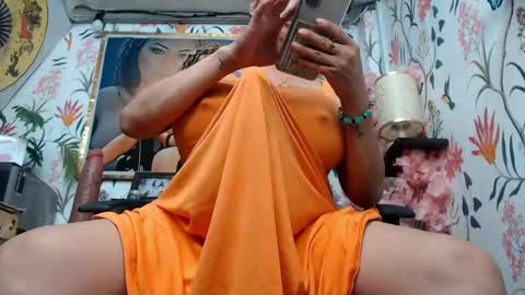 Snapshot of alwayshardcock11inch chatting on February 4, 10:10 am SARAHEYHEYHUGECOCK online show from February 4, 10:10 am