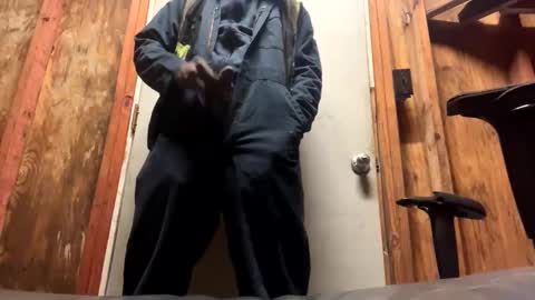 Snapshot of alwayshorny240177 chatting on October 31, 6:53 pm alwayshorny240177 online show from October 31, 6:53 pm