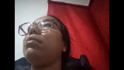 Snapshot of aly826805 chatting on September 16, 12:22 am analia online show from September 16, 12:22 am