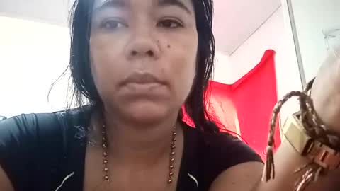 Snapshot of aly826805 chatting on September 17, 12:29 pm analia online show from September 17, 12:29 pm