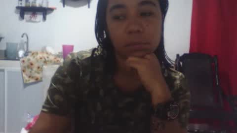 Snapshot of aly826805 chatting on November 29, 2:58 am analia online show from November 29, 2:58 am