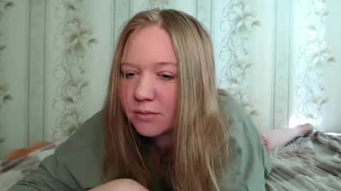 alya764770 online show from April 28, 2:38 am