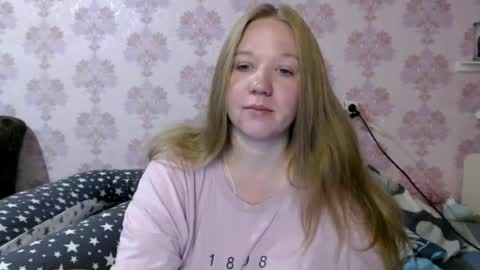 Snapshot of alya764770 chatting on July 7, 6:45 pm alya764770 online show from July 7, 6:45 pm