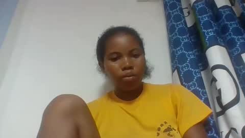 alydie7 online show from April 22, 3:53 am