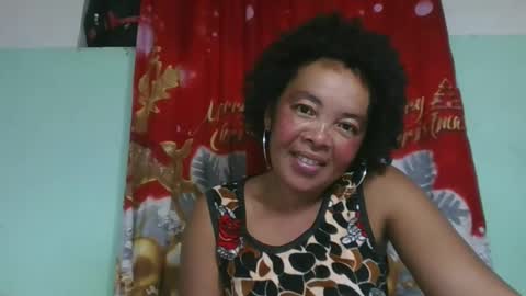 Snapshot of alypierette chatting on November 14, 6:50 pm alypierette online show from November 14, 6:50 pm