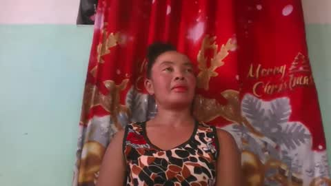 Snapshot of alypierette chatting on November 23, 6:24 am alypierette online show from November 23, 6:24 am