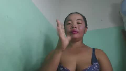alypierette online show from April 28, 2:33 pm