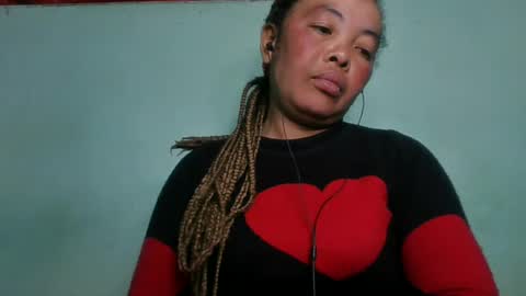 alypierette online show from June 20, 7:49 pm