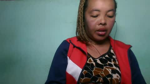 alypierette online show from July 1, 5:56 pm