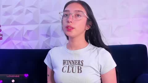 sopie online show from January 31, 11:03 am