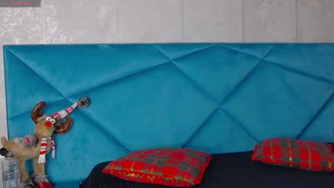 Snapshot of alyseruss chatting on February 13, 6:05 pm Alyse online show from February 13, 6:05 pm