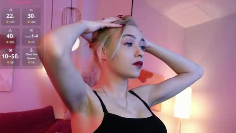 Alysia online show from April 26, 9:34 pm