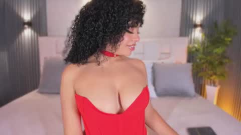 Alyssa Ig lw eve online show from July 31, 8:30 pm