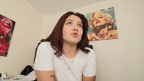 Isabella online show from January 19, 7:58 pm