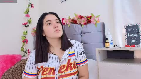 Isabella online show from May 23, 9:08 pm