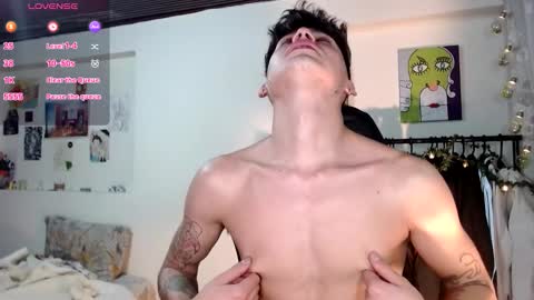 Snapshot of amad696 chatting on November 21, 5:17 am Amad Passer x guests Independent model online show from November 21, 5:17 am