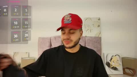 Snapshot of amadeo_wild chatting on November 11, 10:59 am Amadeo Wild online show from November 11, 10:59 am