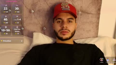 Snapshot of amadeo_wild chatting on December 3, 3:10 pm Amadeo Wild online show from December 3, 3:10 pm