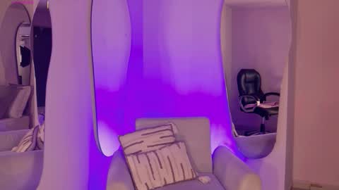 Amaia Haywood online show from November 8, 5:18 am