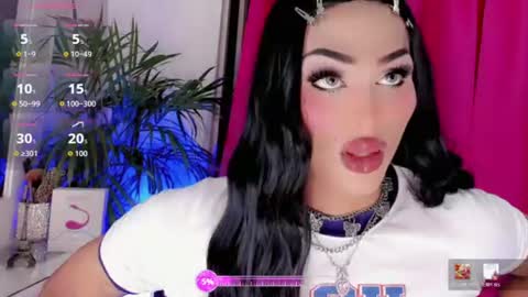 amal_baddel_ online show from June 23, 12:41 am