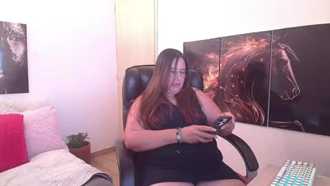 AMALIA online show from July 28, 7:50 pm
