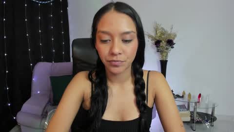 Snapshot of amalia_cruss chatting on February 9, 12:17 am Amalia cruss online show from February 9, 12:17 am