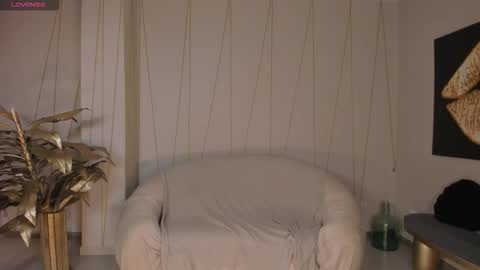 Snapshot of amalia_cruss chatting on October 30, 8:31 pm Amalia cruss online show from October 30, 8:31 pm