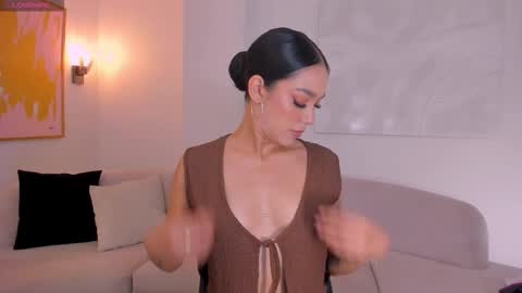 Amalia cruss online show from February 25, 7:23 pm