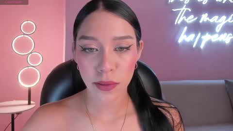 Amalia cruss online show from June 8, 1:28 am