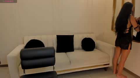 Amalia cruss online show from July 10, 8:55 pm
