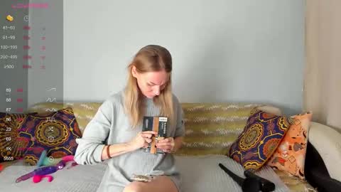 Amalia online show from December 4, 8:12 am