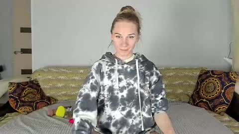 Snapshot of amalia_mio chatting on May 29, 10:02 am Amalia online show from May 29, 10:02 am