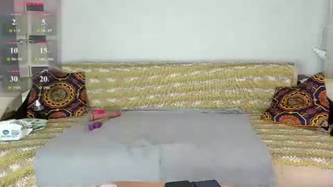 Snapshot of amalia_mio chatting on June 22, 8:33 am Amalia online show from June 22, 8:33 am