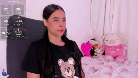 Snapshot of amaliaandrade chatting on October 23, 4:45 am Amalia real MIA online show from October 23, 4:45 am