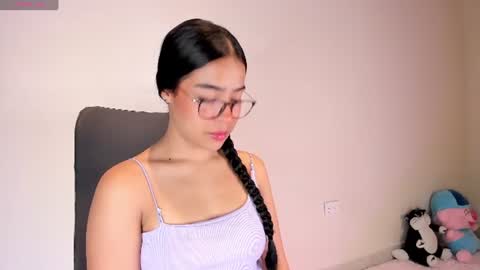 Amalia    real MIA  online show from July 12, 3:52 am