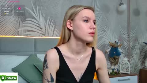 Amalia online show from January 12, 1:05 pm