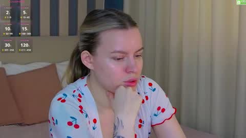 Amalia online show from March 17, 1:14 pm