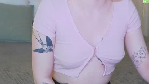 Snapshot of amaliabell chatting on May 14, 4:47 pm Amalia online show from May 14, 4:47 pm