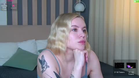 Amalia online show from July 17, 1:29 pm