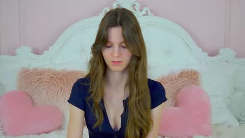 Snapshot of amalialima chatting on July 7, 7:23 am AmaliaLima online show from July 7, 7:23 am