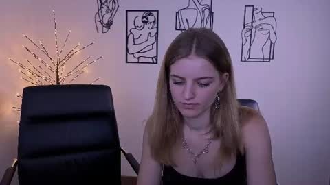 Amalia online show from July 10, 9:34 am